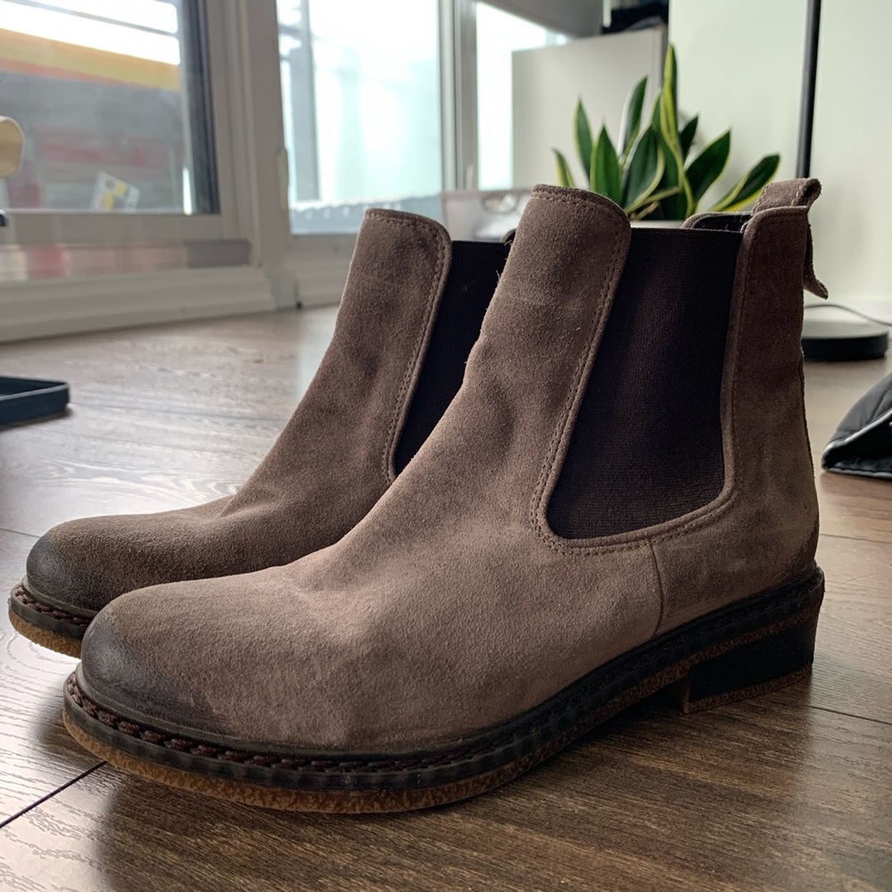 Winter boots